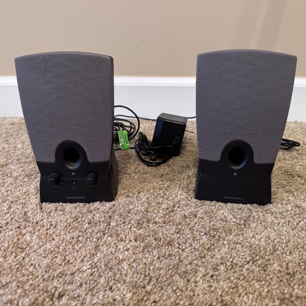 Harmon Kardon multi media computer speaker system